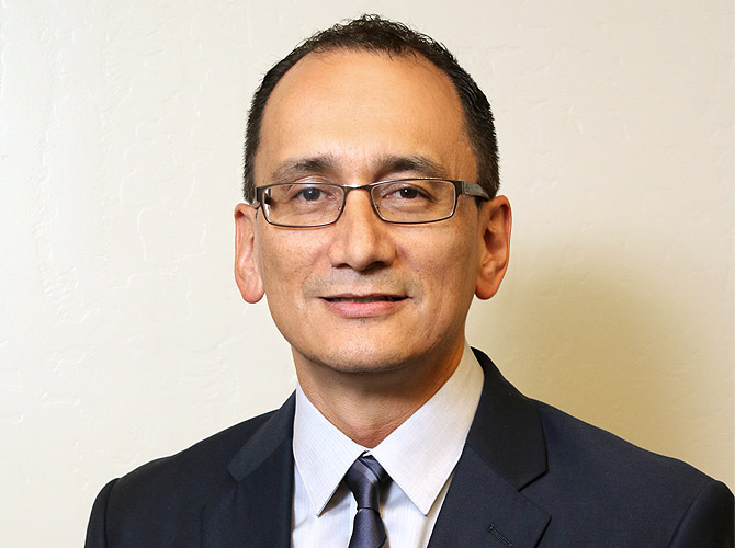 Dr. Luis Lopez, MD